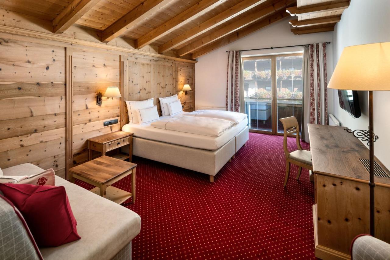 Der Boeglerhof - Pure Nature Spa Resort Alpbach Rum bild